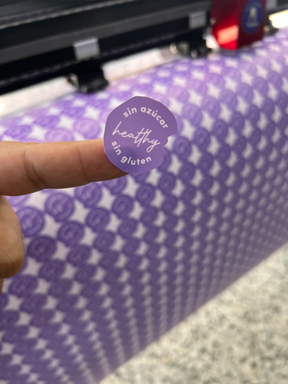 Stickers publicitarios cortados listos para pegar – foto 22